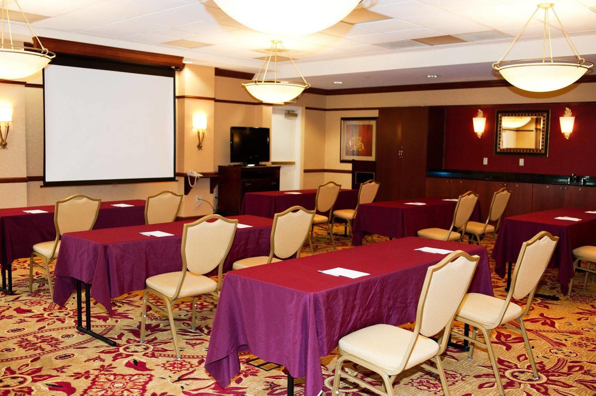 Hampton Inn Reading/Wyomissing Bisnis foto