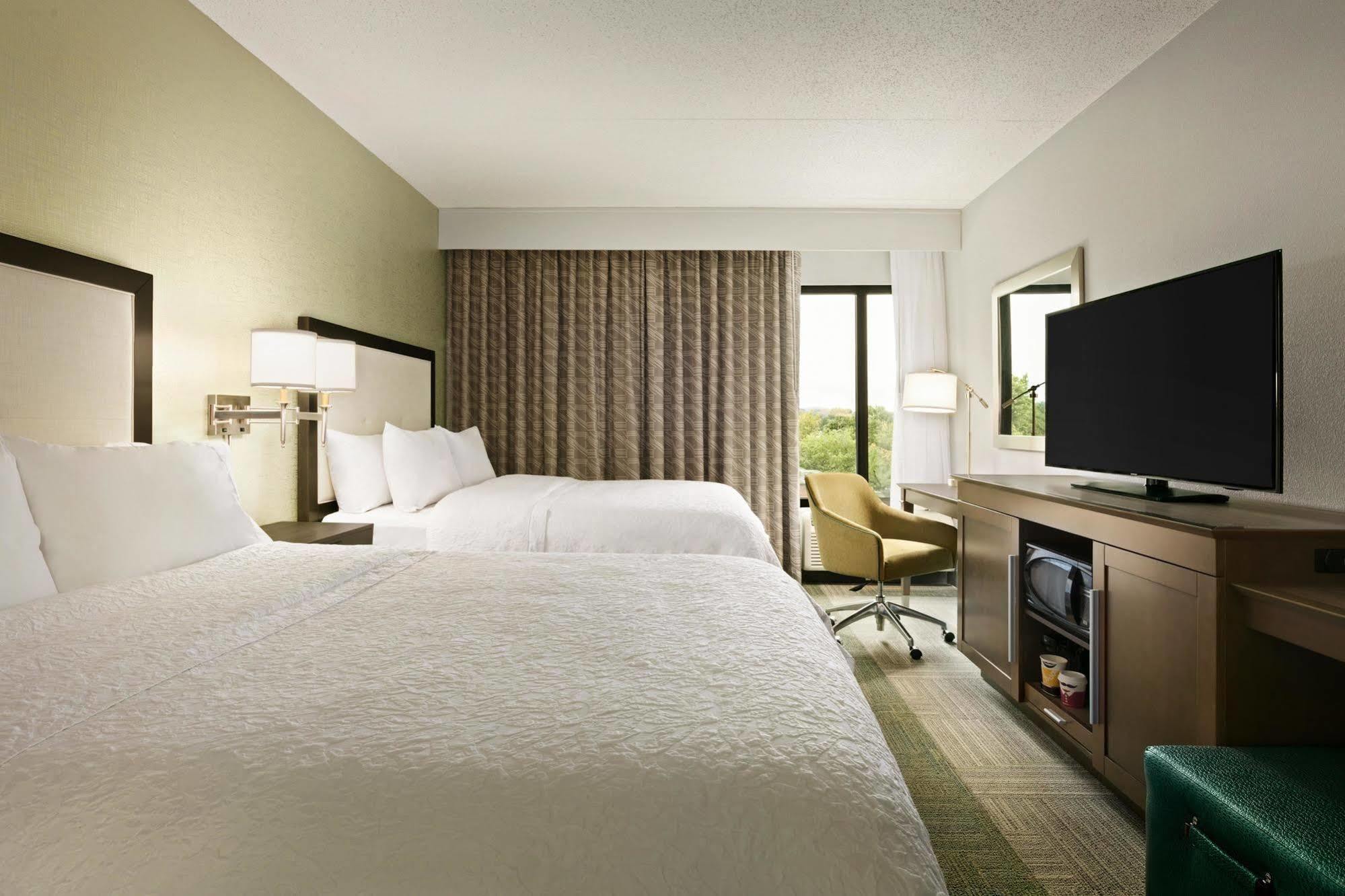 Hampton Inn Reading/Wyomissing Bagian luar foto